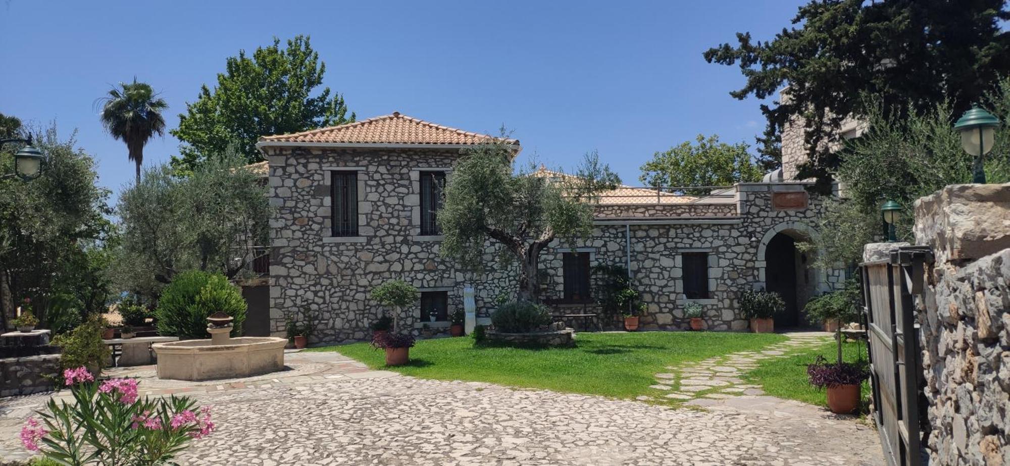 Polas Residencies Aparthotel Καλαμάτα Εξωτερικό φωτογραφία